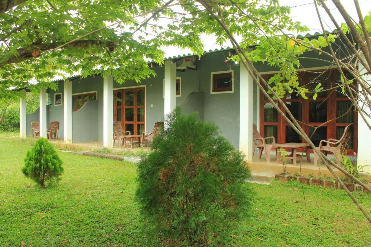 Green Hut Nature Resort สิกิริยา ภายนอก รูปภาพ
